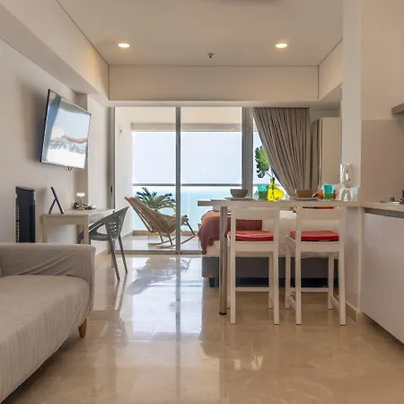 Cb1528 | Balcon Lounge Vista Al Mar 15 Piso