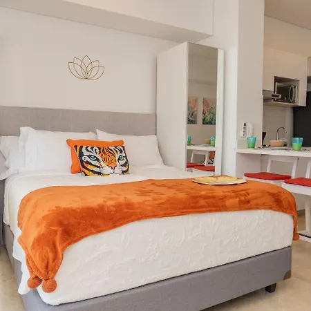 Cb1528 | Balcon Lounge Vista Al Mar 15 Piso